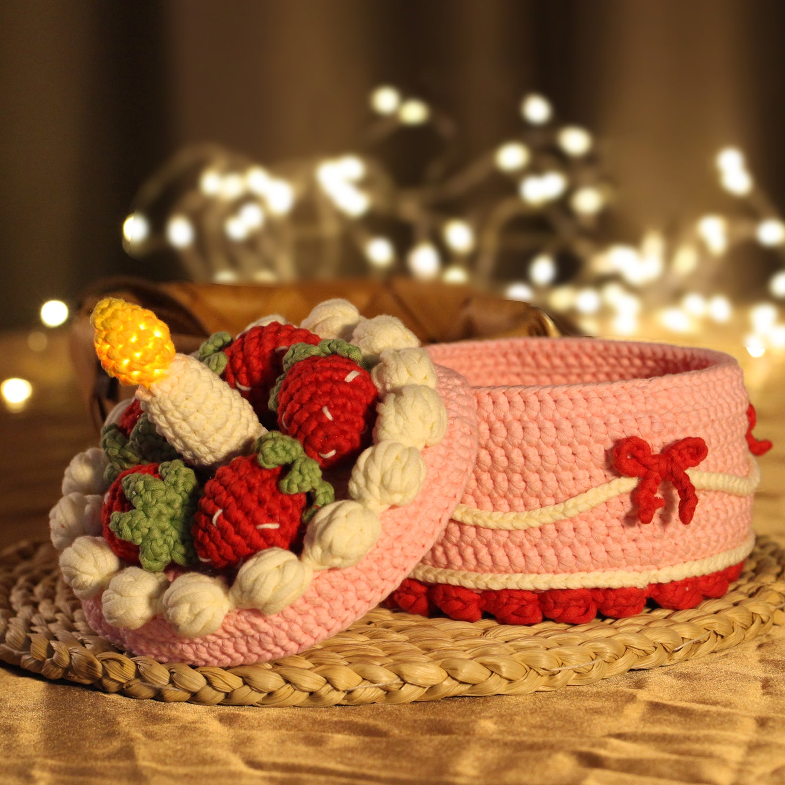 CROCHET BOX Complete Crochet Kit for Beginners —— Strawberry Cake