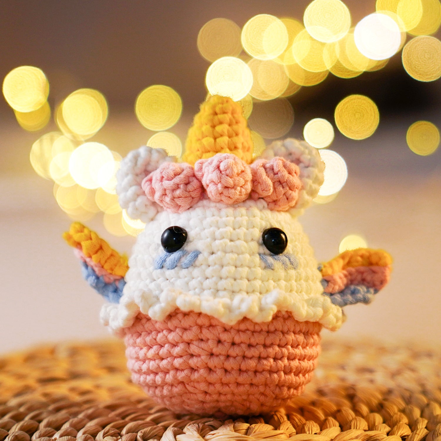 Crochet Kit for Beginners Adults, Crochet Starter Kit, Animal Amigurumi, Step-by-Step Video Tutorial, All You Need in, Cute Unicorn Design, Birthday, Holiday Thanksgiving Gift for Freinds, Teens